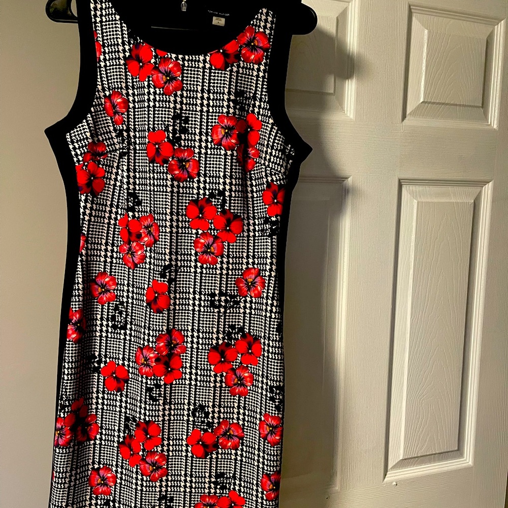 Tommy Hilfiger dress and stretch material.  Could be worn for work or cocktail